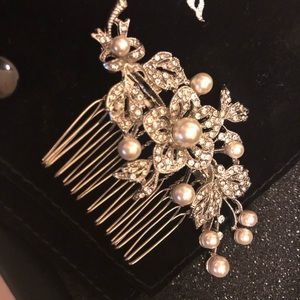 Pave Crystal and Pearl Comb